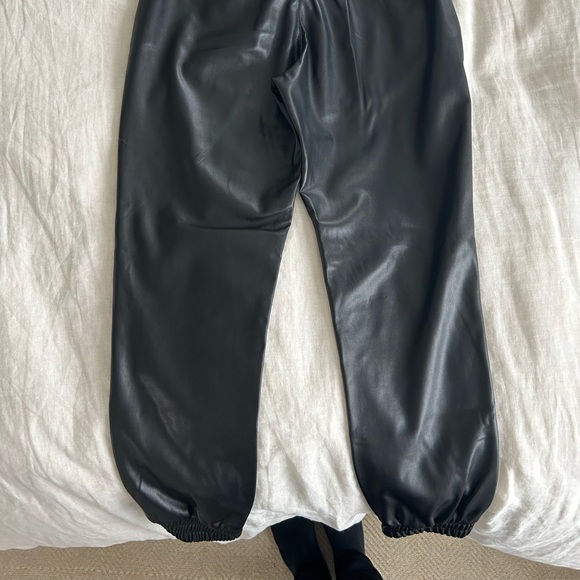 HUDSON- faux leather pants with elastic ankle - Picture 3 of 3